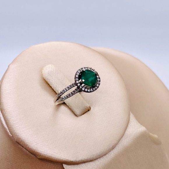 925 Sterling Silver Green & White Topaz Halo Ring - Picture 11 of 14